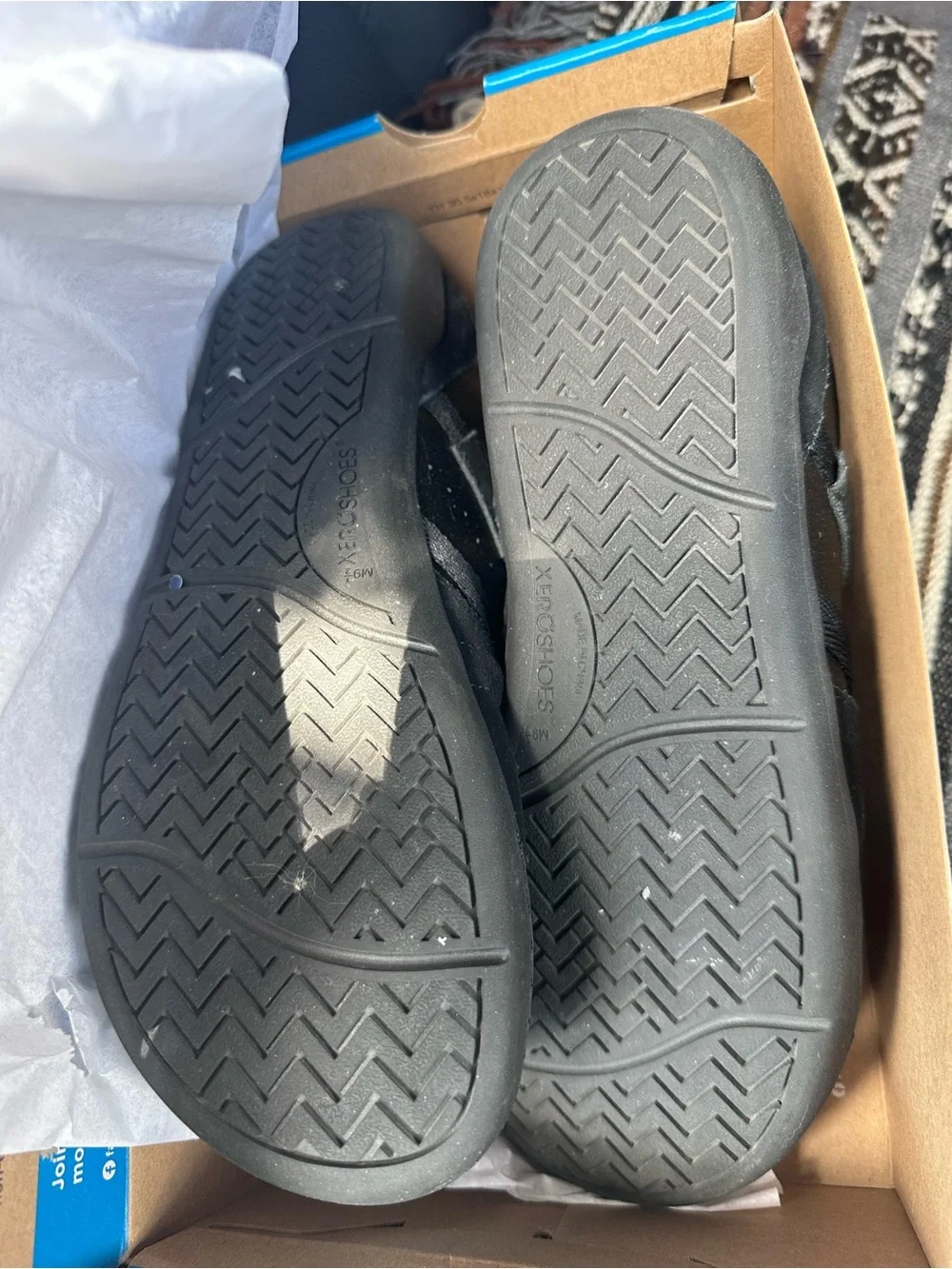 Xero Shoes Kelso Men's Black Leather Sneakers - Size 9.5 USA